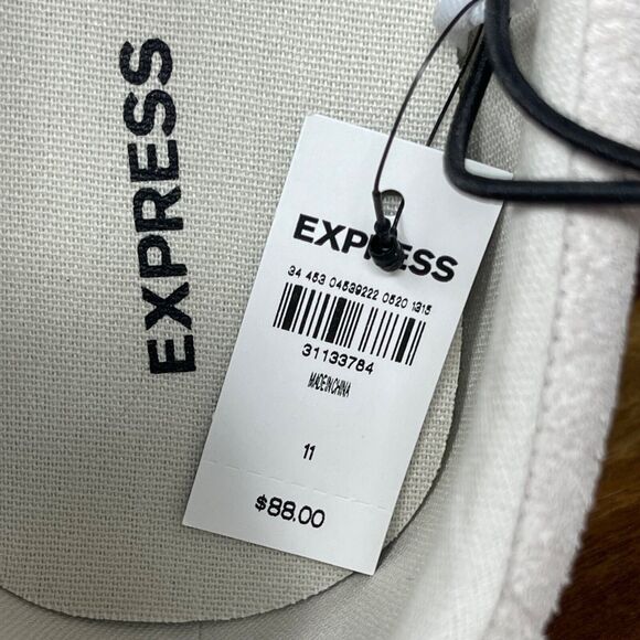 Express Sneakers Mens 11 Light Pink Suede Leather Rubber Bottom Low Top Slip On - Picture 10 of 13